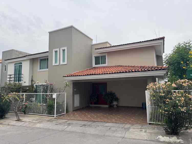 casa en venta castilla de la mancha real de valdepenas zapopan jalisco pTOGDWv